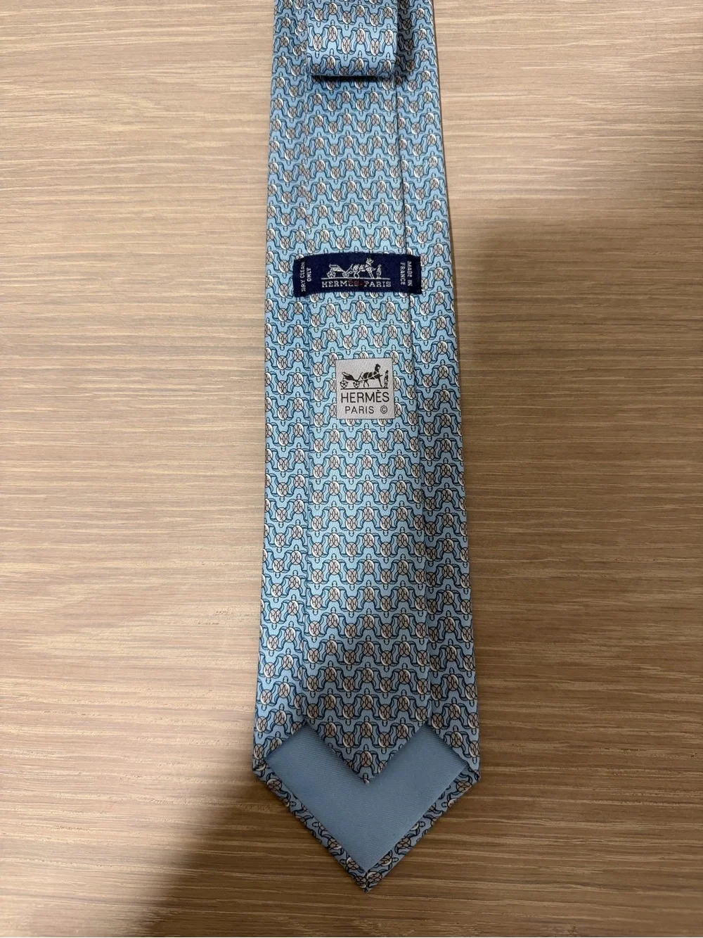 Vintage Hermès Paris 100% Silk Light Blue Rope Knot Print Men’s Tie France